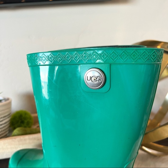 Ugg Sienna Rain Shearling Footbed Boots Shoes Woman’s Size 7 Jazz Green. - Picture 2 of 7